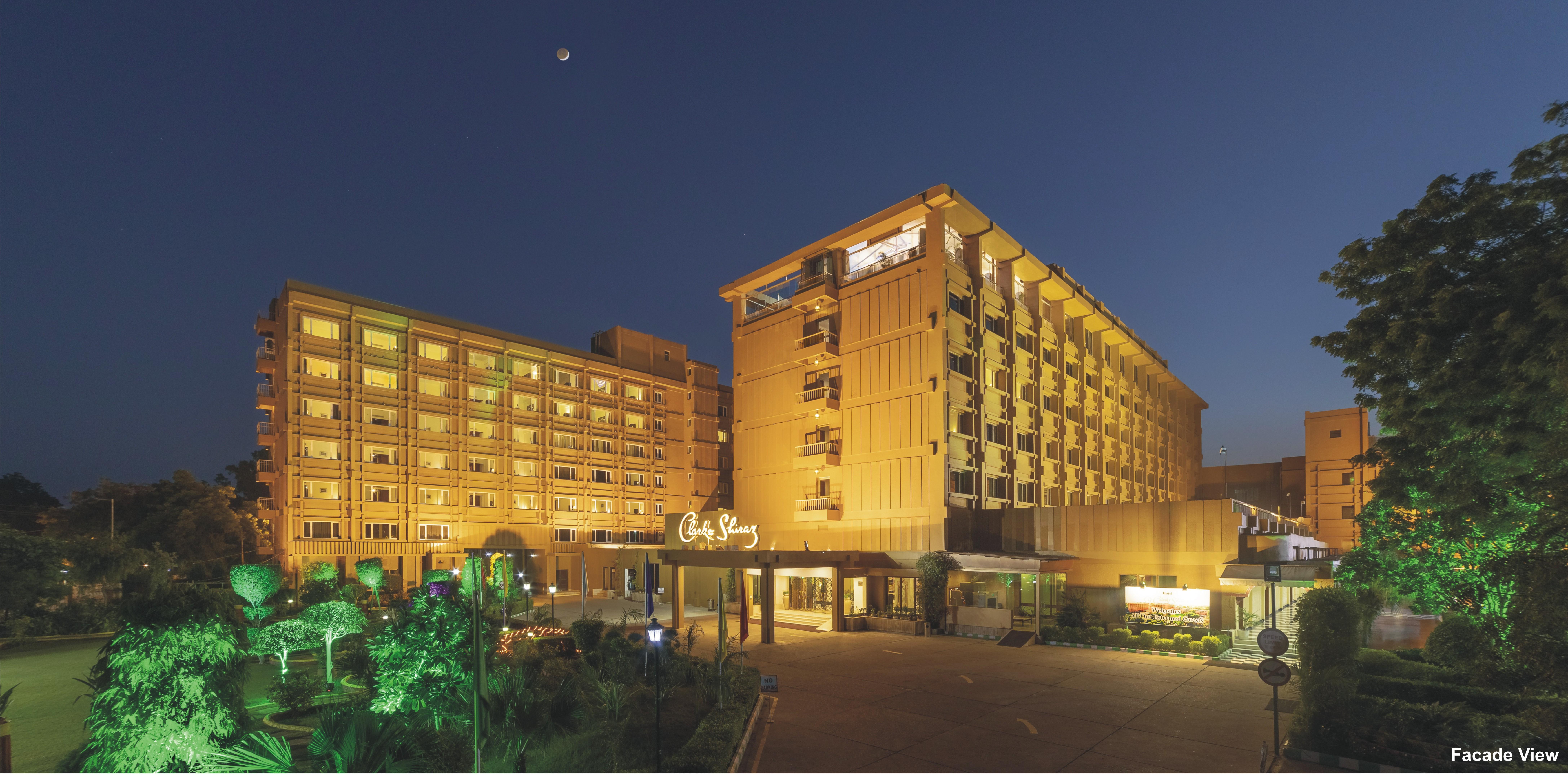 Hotel Clarks Shiraz Agra  Zewnętrze zdjęcie