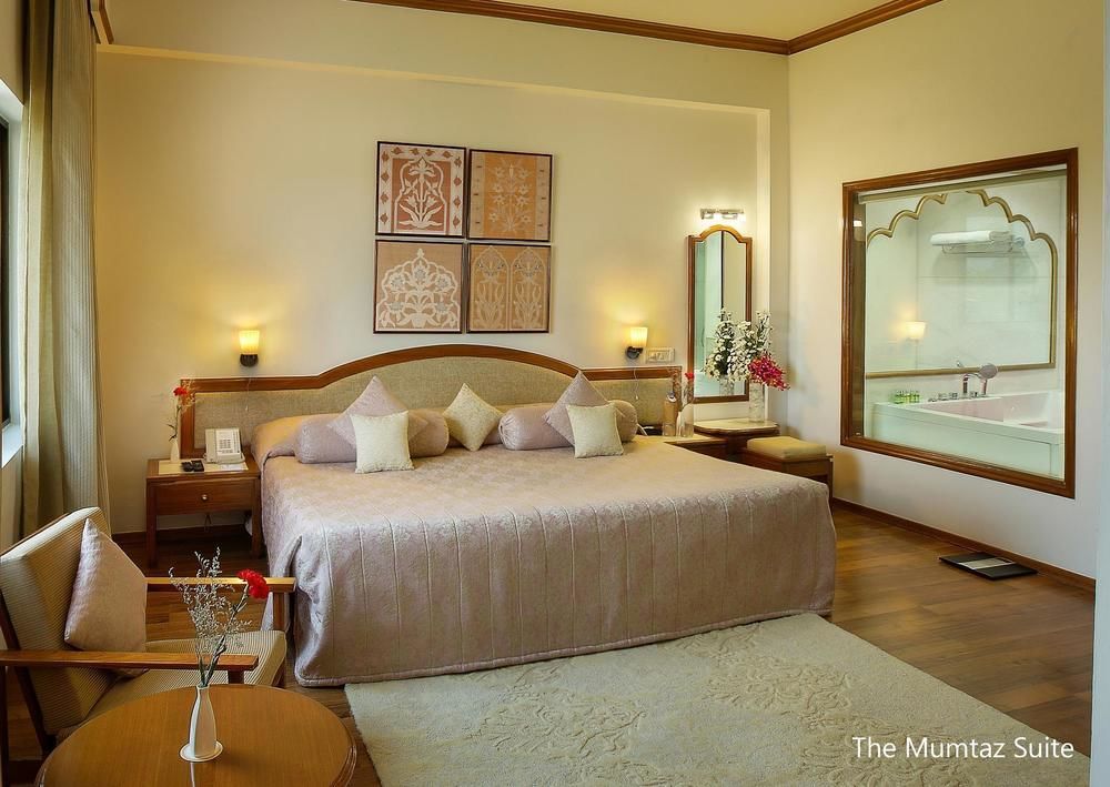 Hotel Clarks Shiraz Agra  Zewnętrze zdjęcie